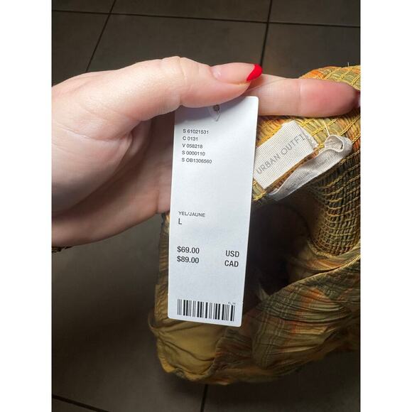 NWT Urban Outfitters Plaid Crinkle Cotton Romper In Yellow & Green Size Large - Picture 10 of 12